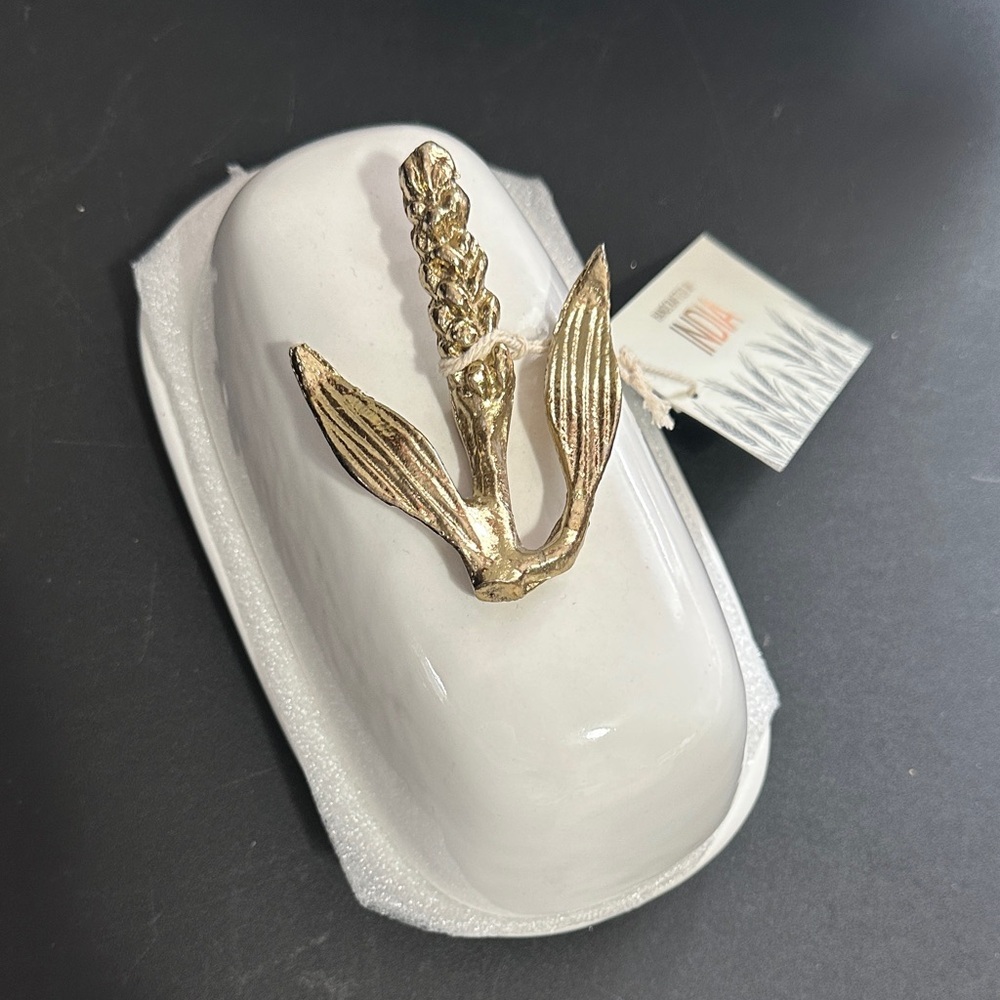 Made in India ceramic white and gold butter dish
